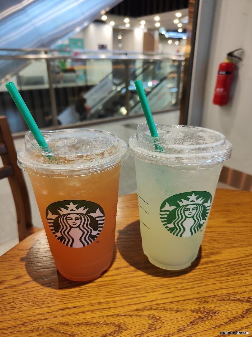 Ordering counter at Starbucks Canberra Plaza Level 1