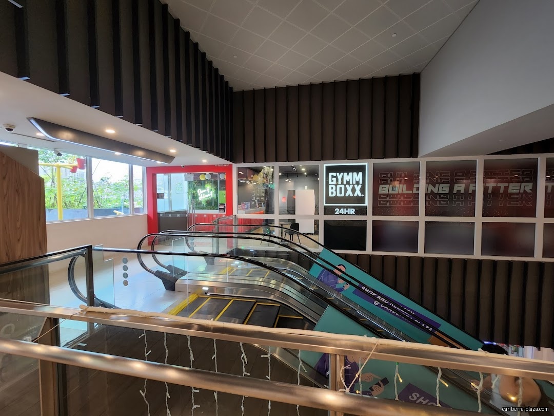 24/7 GYMMBOXX Canberra Plaza - Shop front