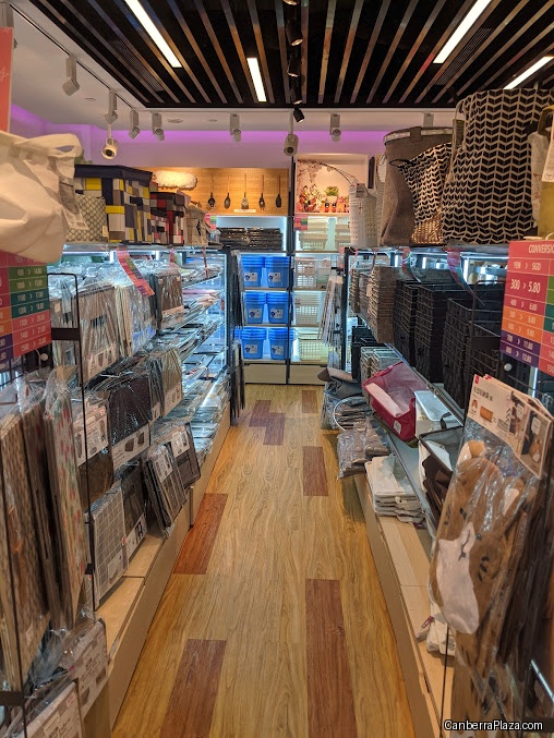 DAISO & THREEPPY @ Canberra Plaza