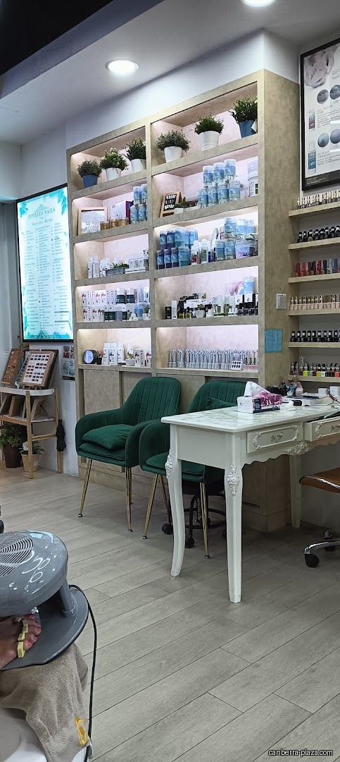 D’Pixies Nails - General