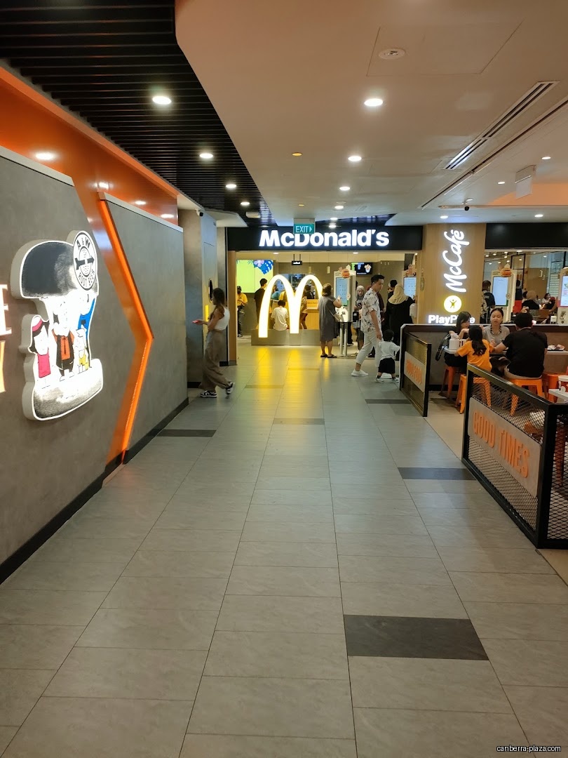 McDonald's Canberra Plaza - Shop front