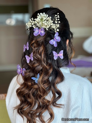 Monina Monisha Makeup Artist